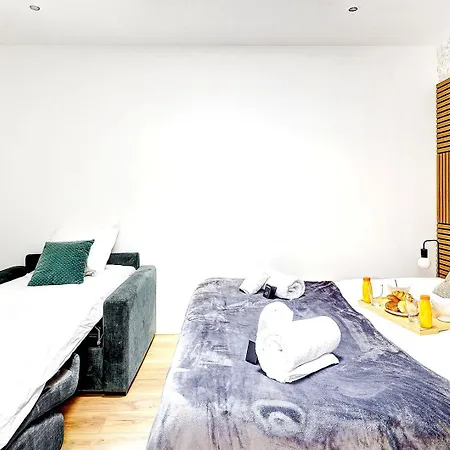244 Saint Dominique - Superb Appartamento *